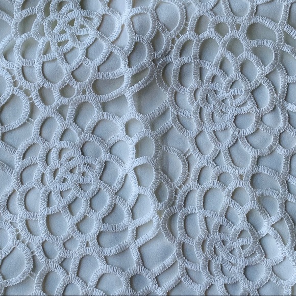 NWT Calvin Klein Crochet Lace Top Blouse - Picture 5 of 5